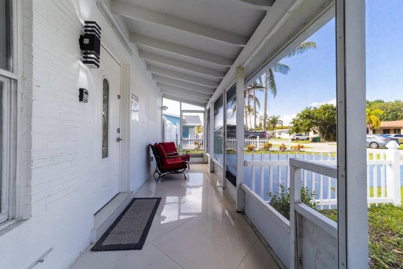 Private Heated Pool Villa In Ftl Near Beach Fort Lauderdale Exterior photo